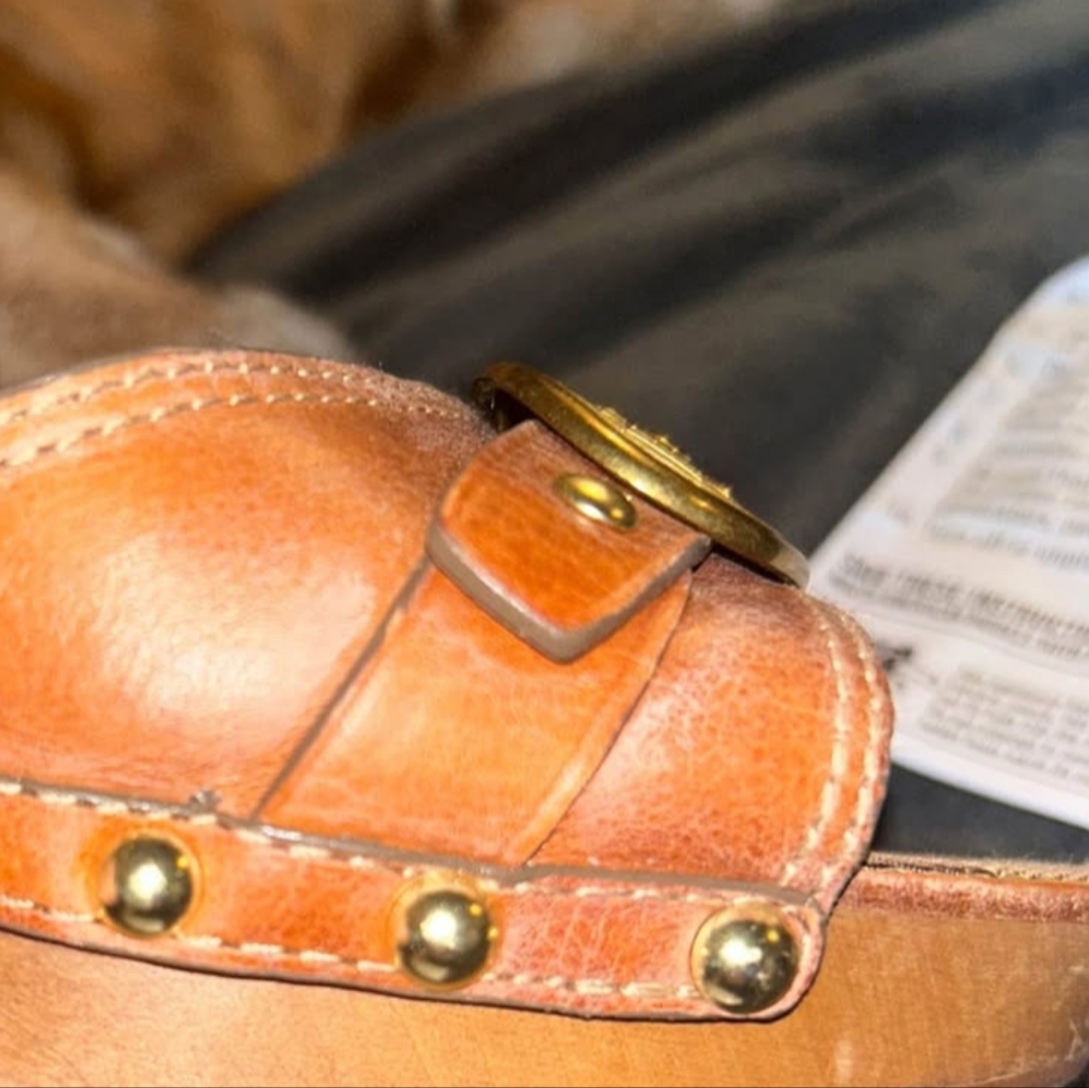 Coach Brown Sandals with Gold Accents - Picture 6 of 7